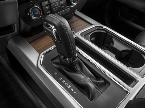 Used 2016 Ford F150 Lariat w/ Equipment Group 502A Luxury image 11