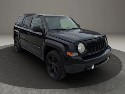 Used 2013 Jeep Patriot Latitude w/ Altitude Pkg