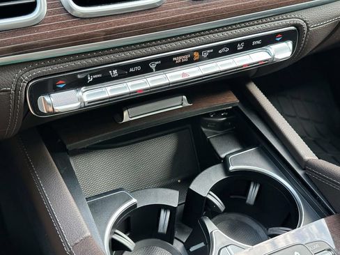 Used 2022 Mercedes-Benz GLE 350 4MATIC image 27