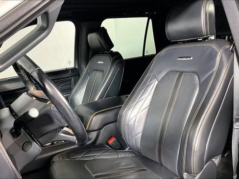 Used 2022 Ford Expedition Platinum RWD image 29