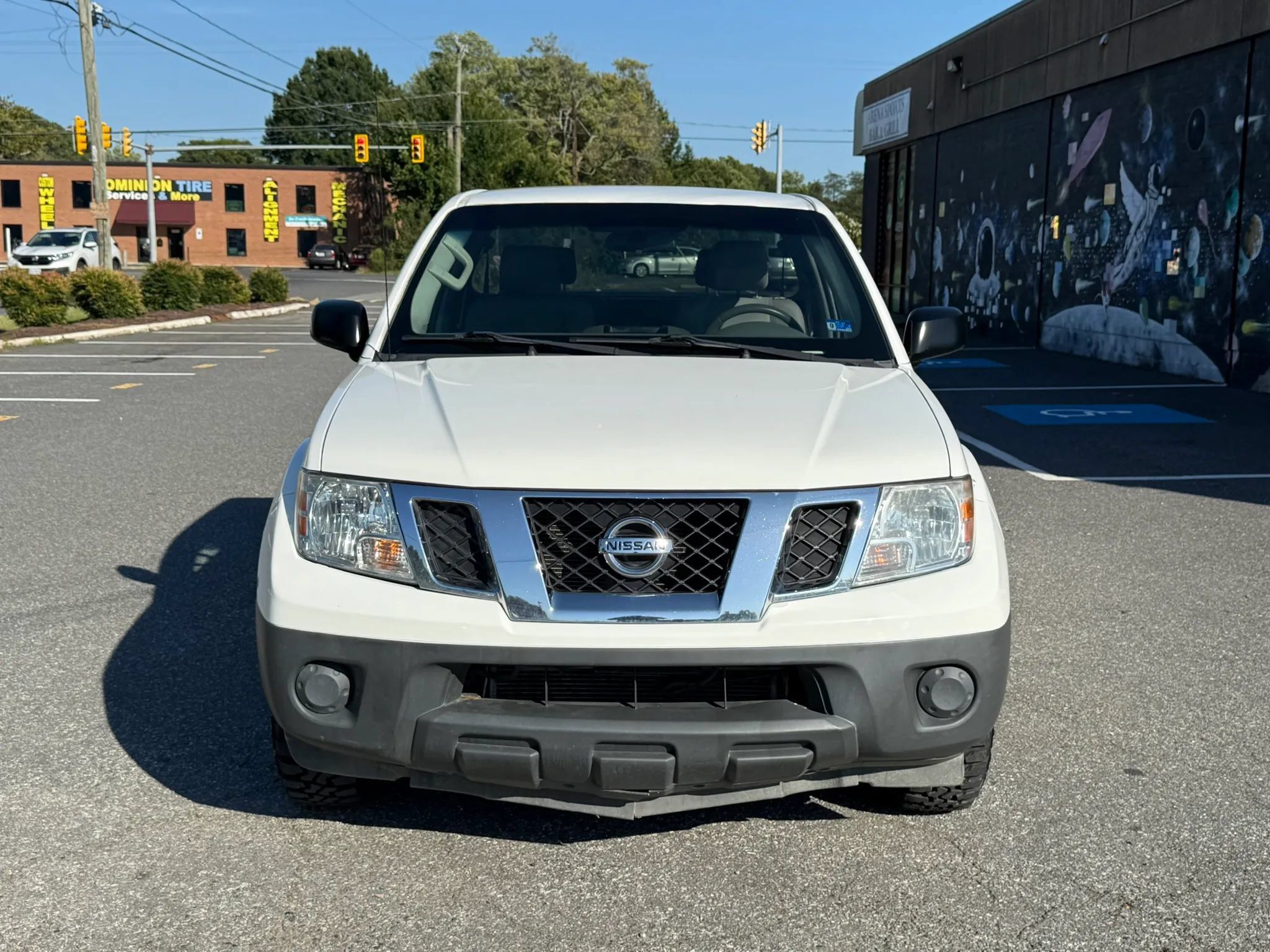 Used 2018 Nissan Frontier S w/ Work Truck Package RWD image 2