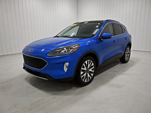 Used 2020 Ford Escape Titanium AWD/4WD image 24