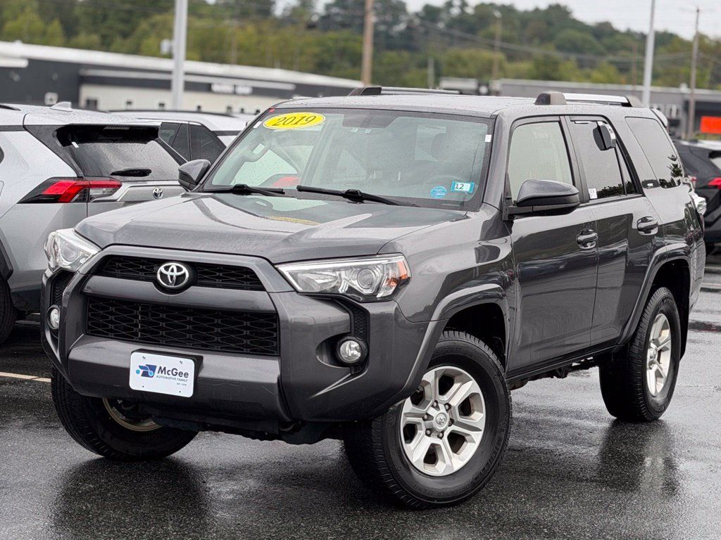 Used 2019 Toyota 4Runner SR5 AWD/4WD image 1