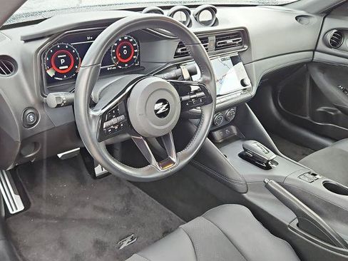 Certified 2025 Nissan Z Performance w/ Floor Mat Package RWD image 11