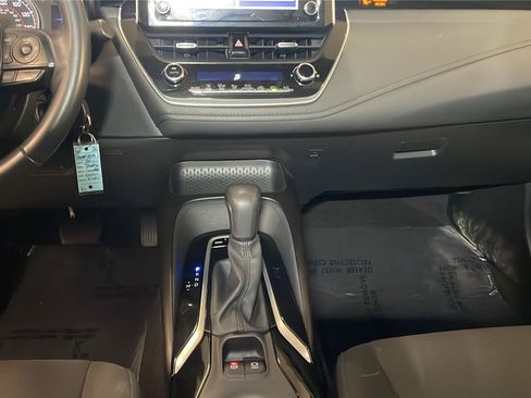 Used 2020 Toyota Corolla SE FWD image 17