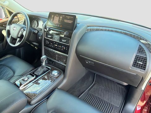 Used 2024 Nissan Armada Platinum w/ Captain's Chairs Package image 14