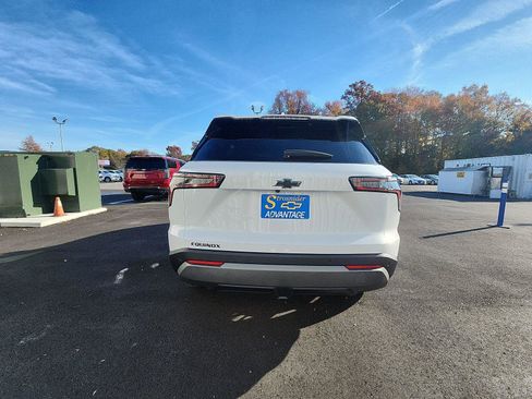 New 2026 Chevrolet Equinox LT w/ Convenience Package II image 4