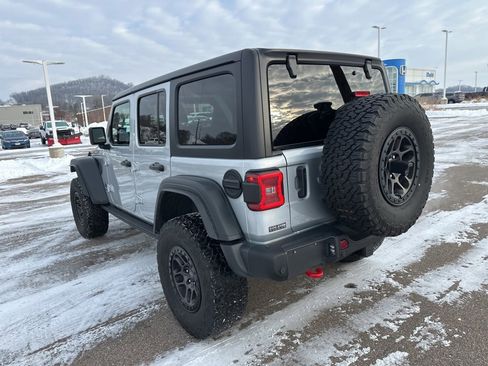 Used 2022 Jeep Wrangler Unlimited Rubicon w/ Xtreme Recon 35" Tire Package image 12