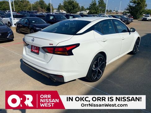 Used 2024 Nissan Altima 2.5 SR image 5