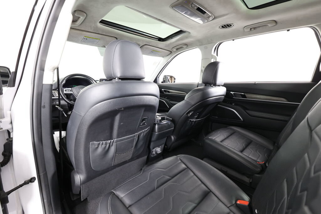Used 2021 Kia Telluride SX w/ SX Prestige Package AWD/4WD image 14