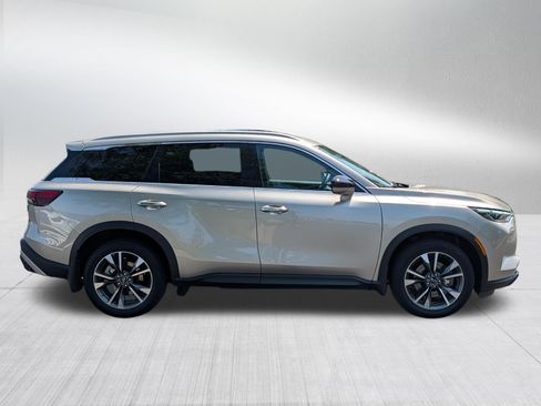 Used 2025 INFINITI QX60 Luxe AWD/4WD image 8
