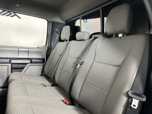 Used 2020 Ford F350 XLT w/ XLT Premium Package image 10