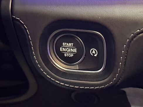 New 2026 Mercedes-Benz Maybach GLS 600 4MATIC image 29