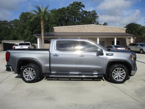Used 2021 GMC Sierra 1500 SLT w/ SLT Premium Plus Package RWD image 13
