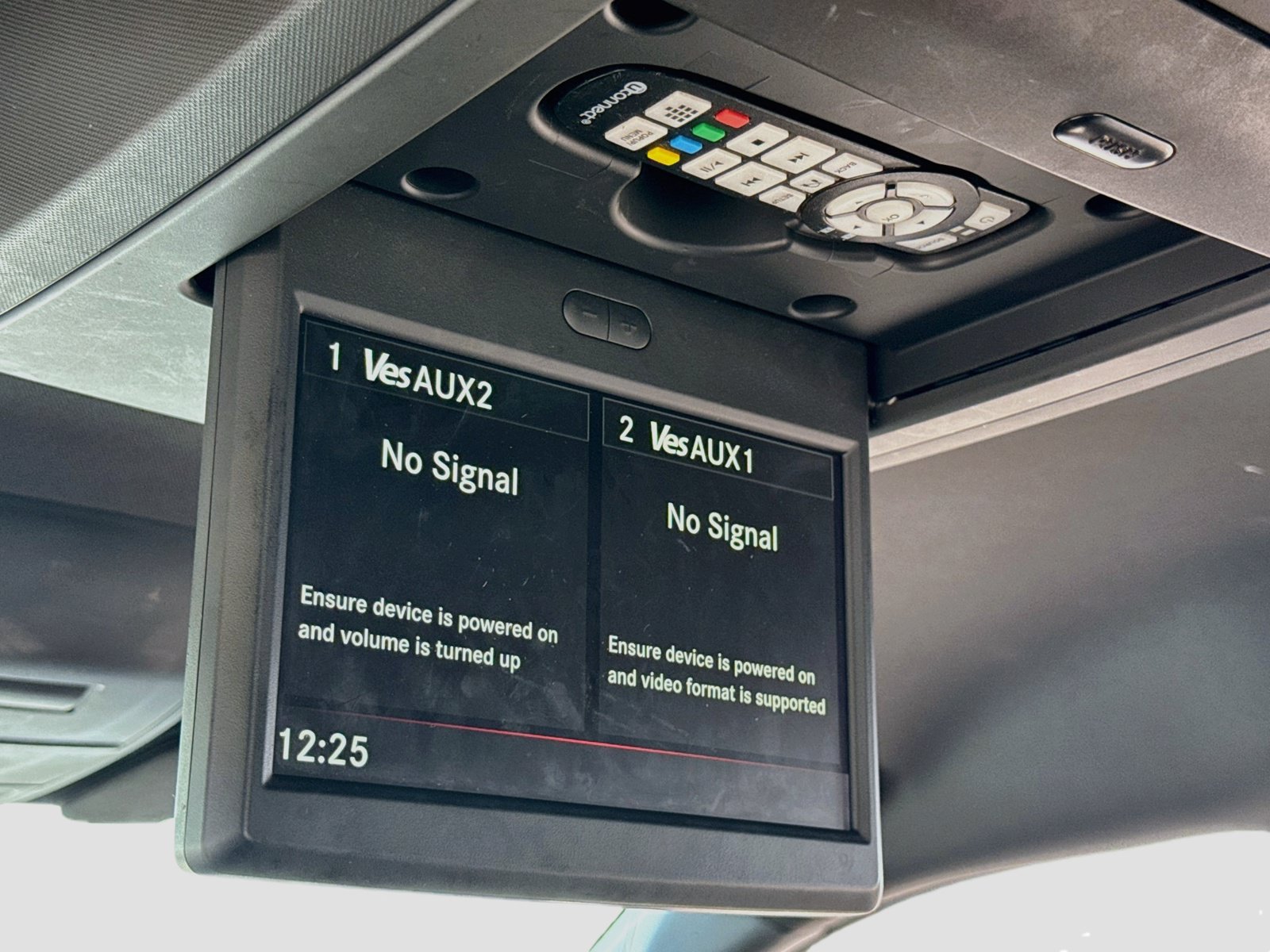 Used 2018 Dodge Grand Caravan SE FWD image 20