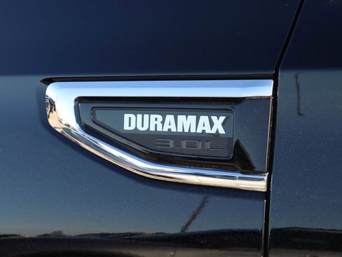 Used 2022 GMC Yukon SLT w/ SLT Luxury Package AWD/4WD image 20