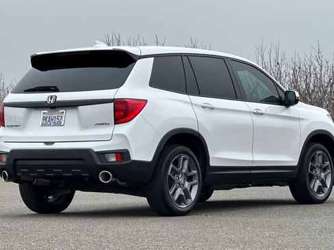 Certified 2023 Honda Passport EX-L image 3