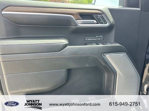 Used 2024 Chevrolet Silverado 1500 High Country w/ High Country Premium Package image 27