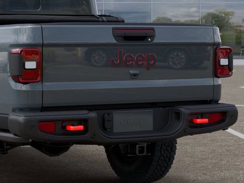 New 2026 Jeep Gladiator Rubicon w/ Safety Group AWD/4WD image 14