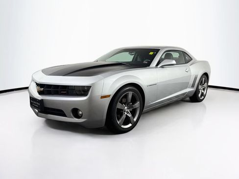 Used 2011 Chevrolet Camaro LT w/ RS Package RWD image 3