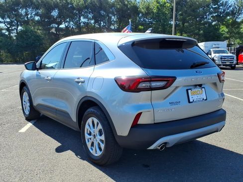 Certified 2023 Ford Escape Active AWD/4WD image 5