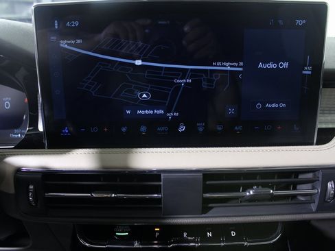 Used 2024 Lincoln Corsair FWD w/ Equipment Group 101A image 9