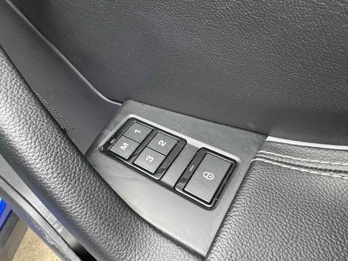 Used 2019 Jaguar F-PACE S image 25