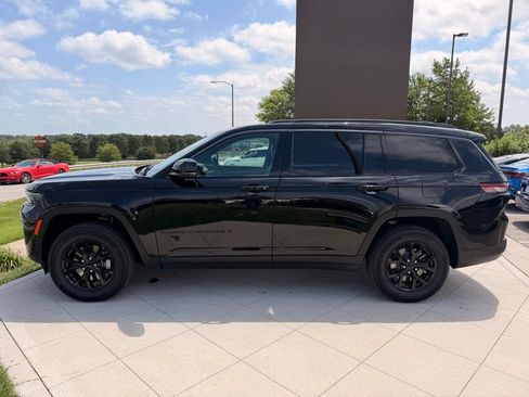 Used 2026 Jeep Grand Cherokee L 4WD image 6