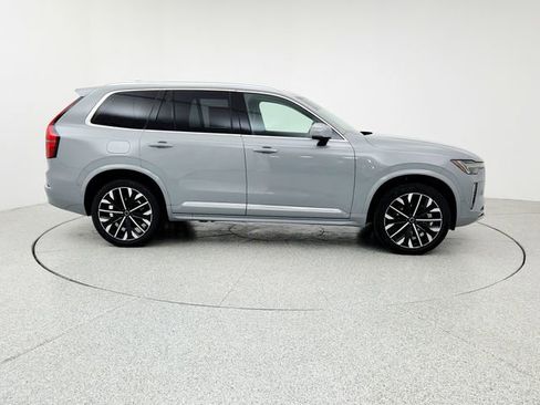 New 2026 Volvo XC90 T8 Plus image 4
