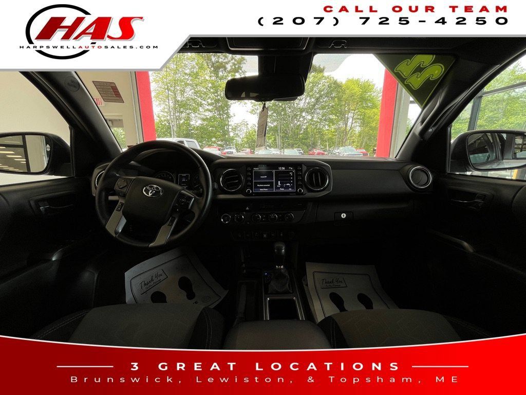Used 2022 Toyota Tacoma TRD Sport w/ Technology Package AWD/4WD image 14