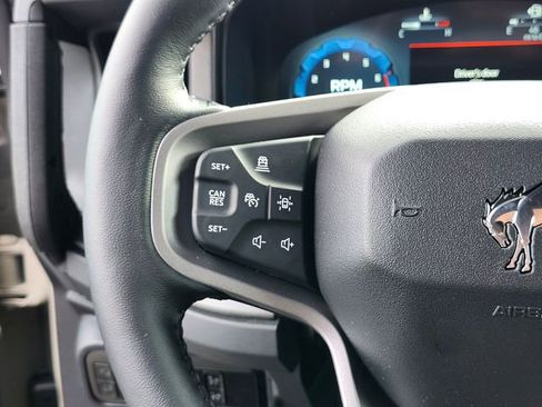 New 2025 Ford Bronco Badlands image 27