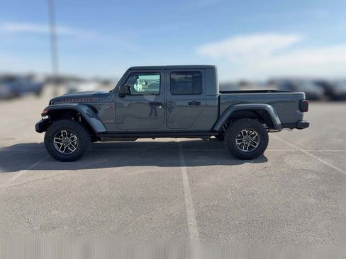 New 2026 Jeep Gladiator Mojave image 6