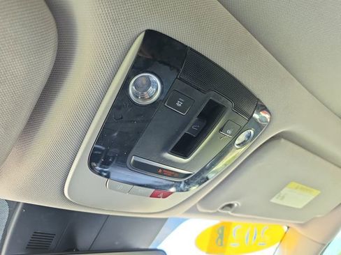 Used 2023 Kia Sorento EX w/ Panoramic Sunroof Package FWD image 29