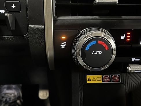 Used 2026 Toyota Tacoma TRD Off-Road w/ TRD Off Road Upgrade Package image 18