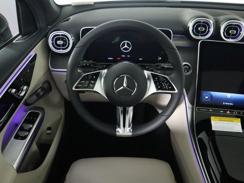 Certified 2026 Mercedes-Benz GLC 300 image 11