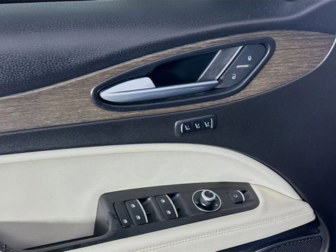 Used 2021 Alfa Romeo Stelvio Ti w/ Nero Edizione image 24