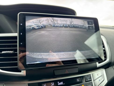 Used 2015 Honda Accord Sport image 15