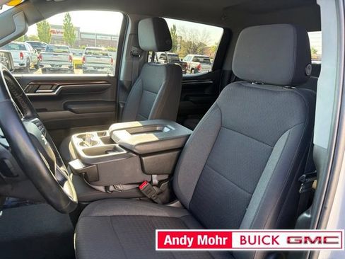 Used 2024 Chevrolet Silverado 1500 LT AWD/4WD image 17