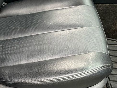 Used 2013 Subaru Outback 2.5i Limited w/ Moonroof Pkg image 62