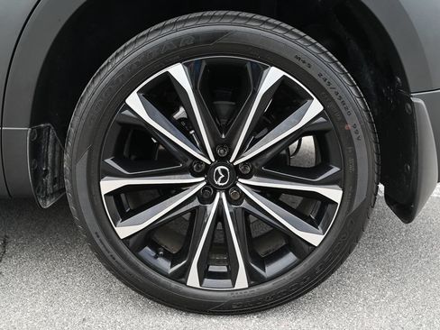 Certified 2025 MAZDA CX-50 AWD 2.5 Turbo w/ Premium Pkg image 8