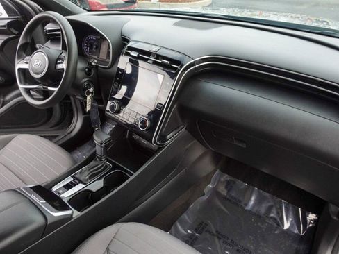 Used 2024 Hyundai Santa Cruz SE image 15