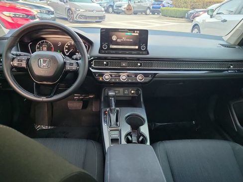 Used 2023 Honda Civic EX image 8