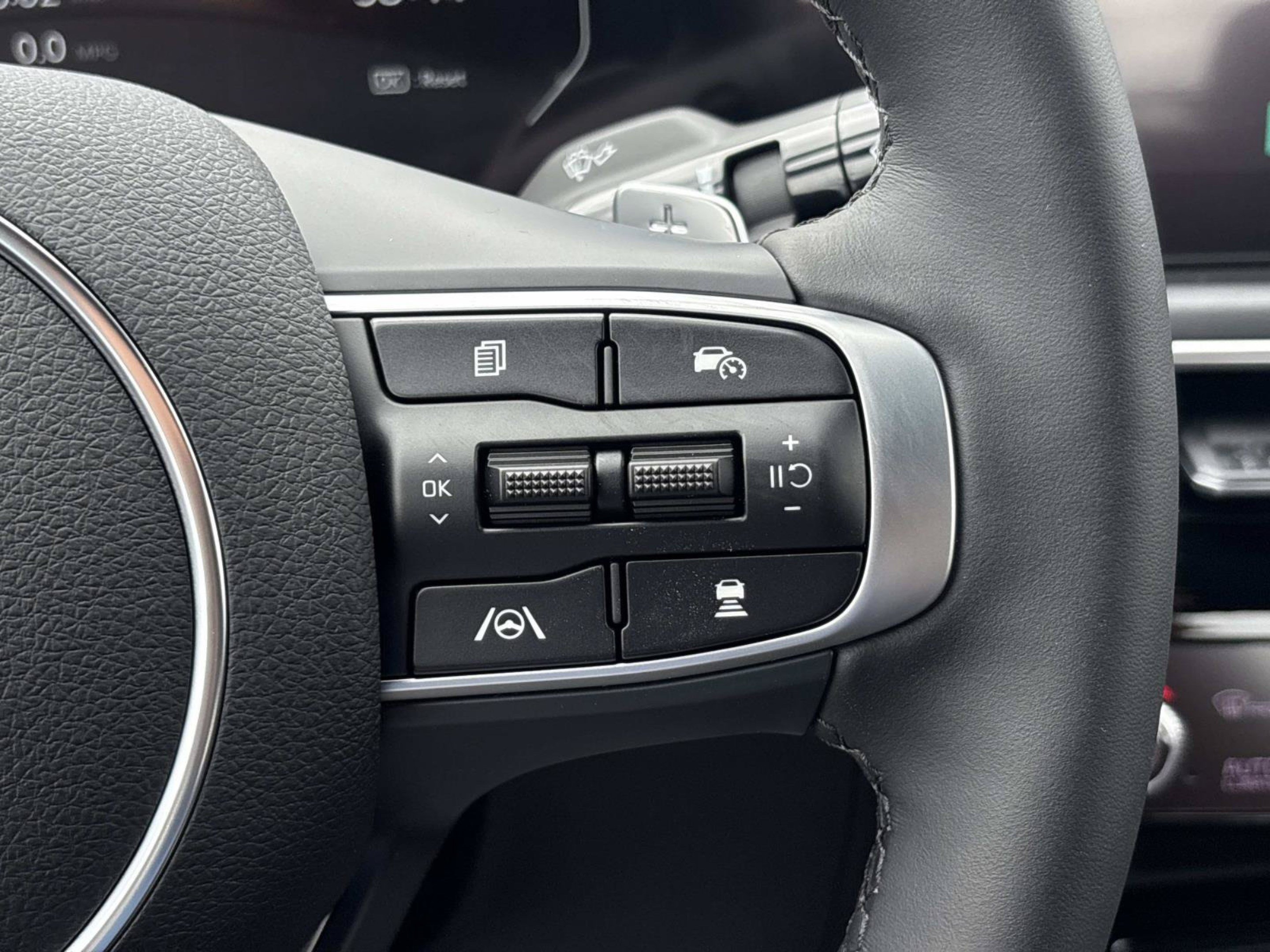 New 2027 Kia K5 GT w/ GT1 Package FWD image 23