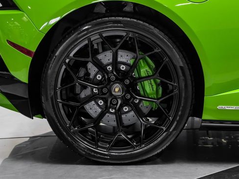 Used 2024 Lamborghini Huracan EVO AWD/4WD image 49