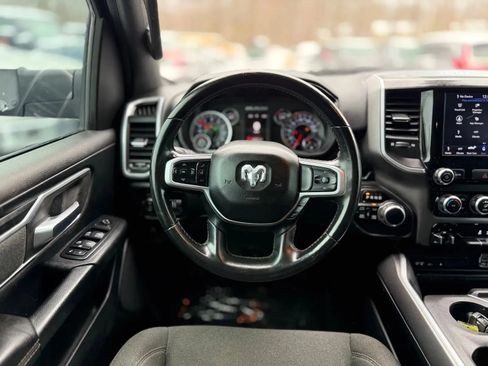Used 2019 RAM 1500 Big Horn AWD/4WD image 16