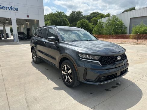 Used 2021 Kia Sorento EX AWD/4WD image 6
