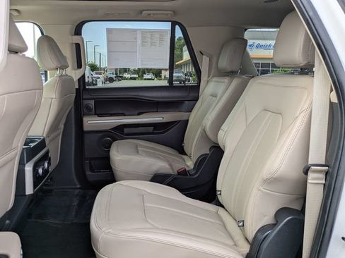 Certified 2022 Ford Expedition Max Limited AWD/4WD image 14