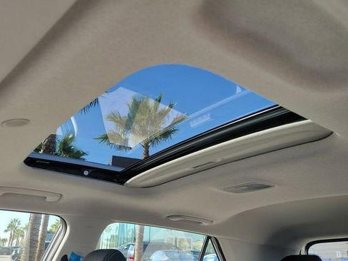 New 2026 Hyundai Venue SEL image 18