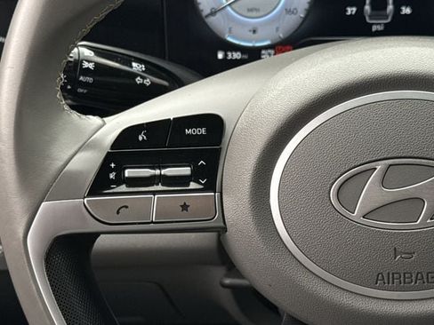 Used 2024 Hyundai Elantra SEL w/ Convenience Package FWD image 12