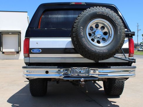 Used 1993 Ford Bronco AWD/4WD image 34